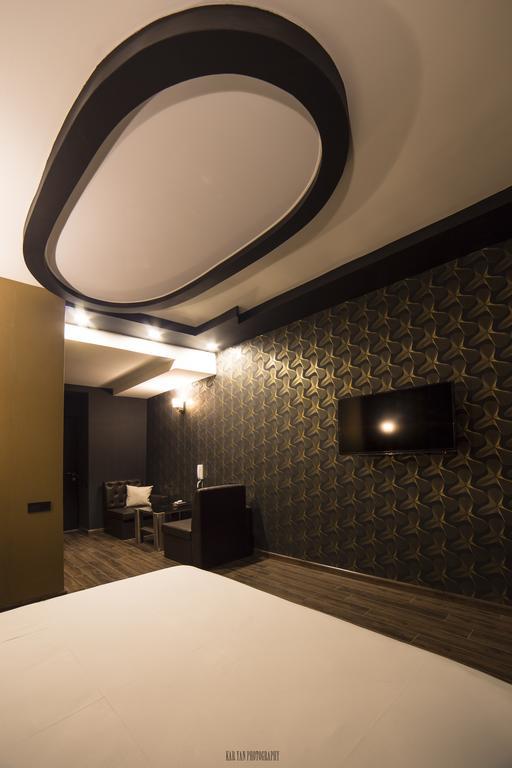 Voyage Hotel Erévan Extérieur photo
